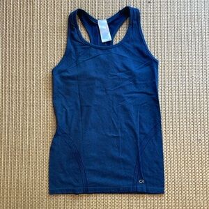 Gap Fit, Medium, Women’s racer back tank